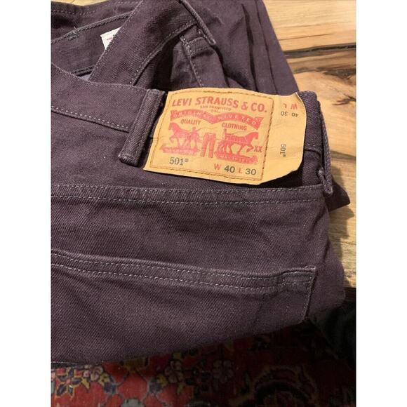 Levis 501 Original Straight Fit Jeans Size 40x30 Purple White Oak Cone Denim - Picture 1 of 7
